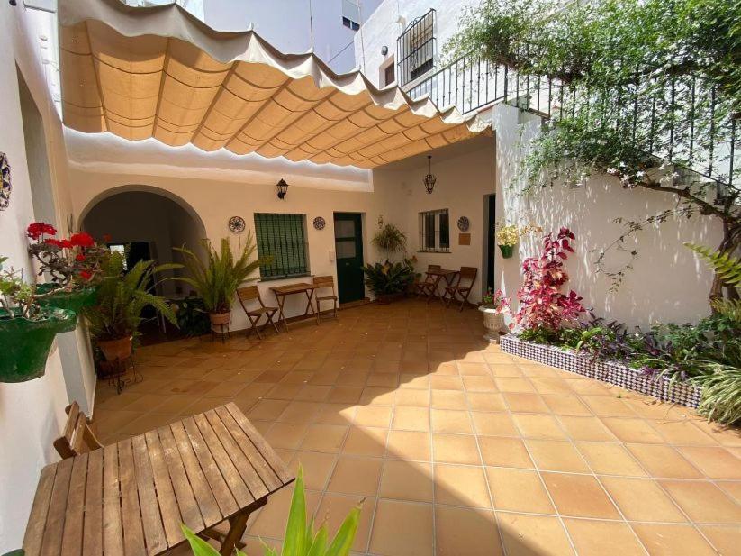 Apartamentos El Arco Conil De La Frontera Exterior photo