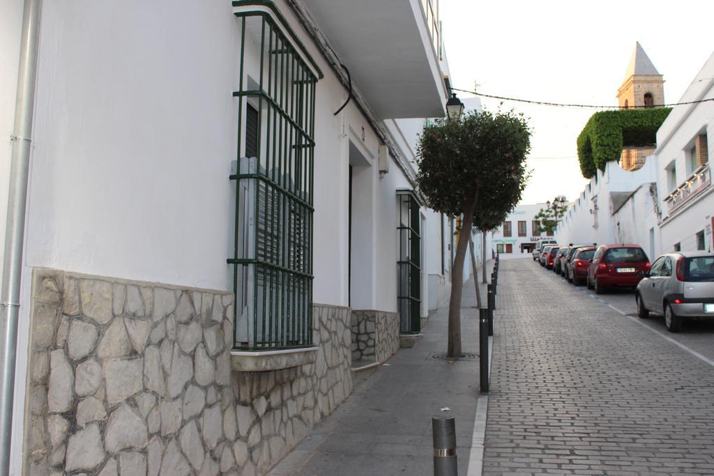 Apartamentos El Arco Conil De La Frontera Exterior photo